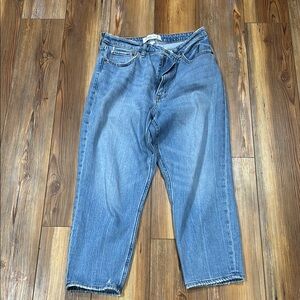 Abercrombie mom Jean